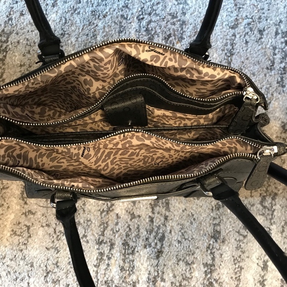Purse - Picture 4 of 8